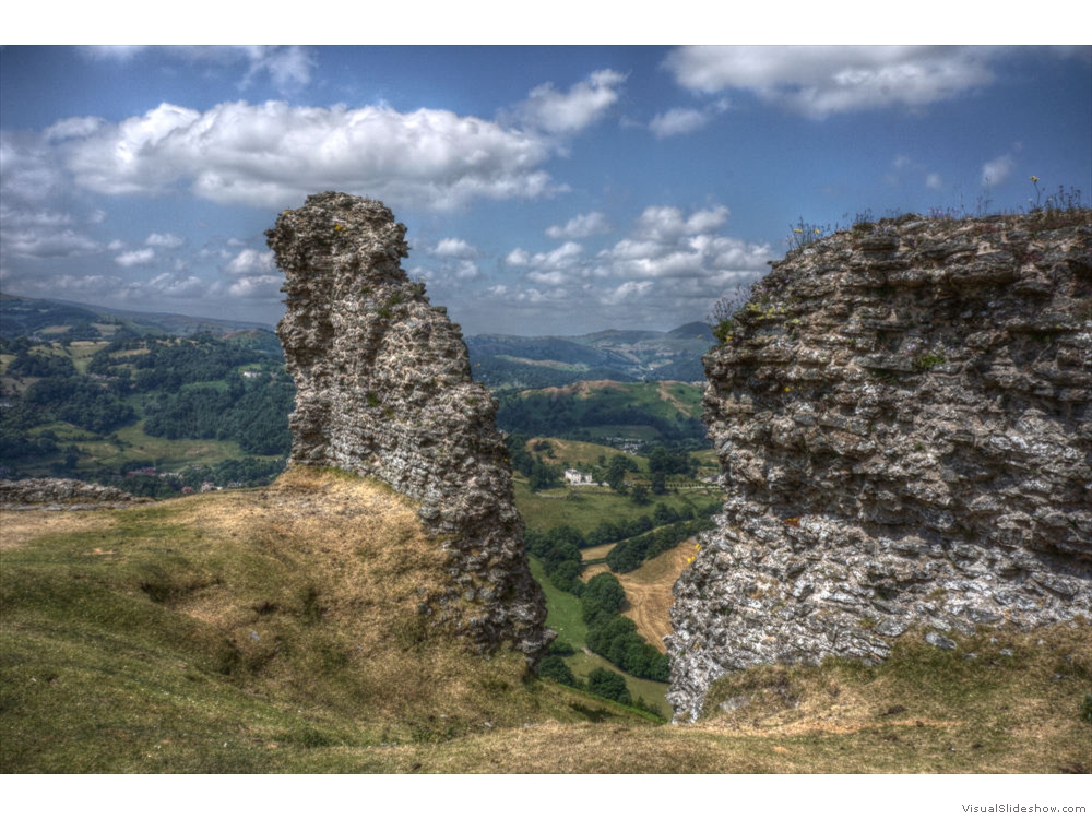 Crow Castle (Dinas Bran), on a summers day in 2013